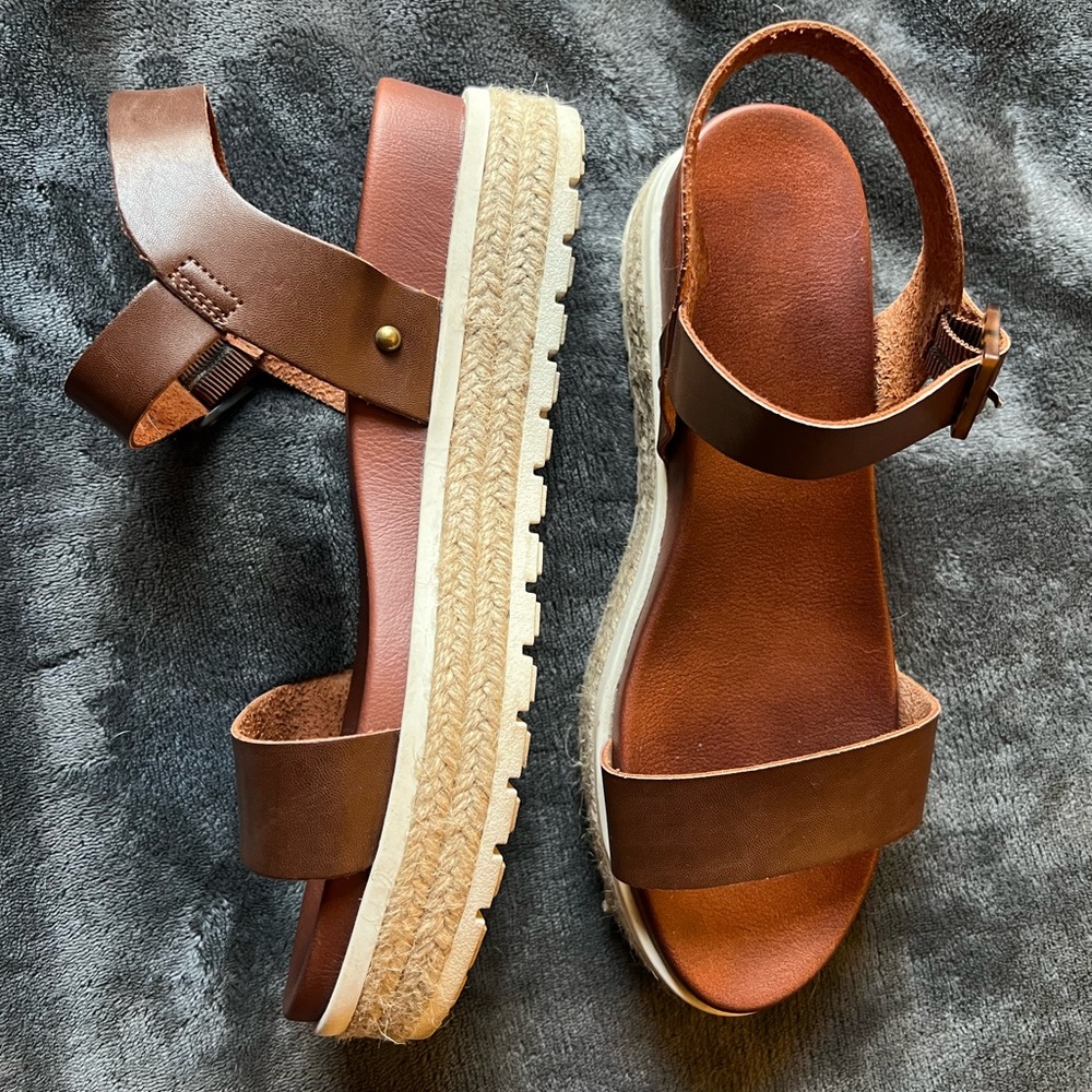 MIA Kiera Platform Sandals Women’s 10